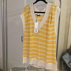 Zara Top New w/Tags” small Yellow & Beige
